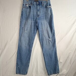 Abercrombie & Fitch Ultra High Rise Mom Jean 29 8L Distressed Medium Wash Blue